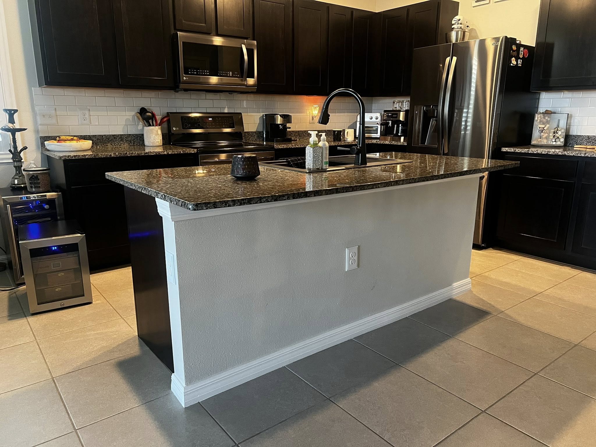 Custom Kitchen Cabinets